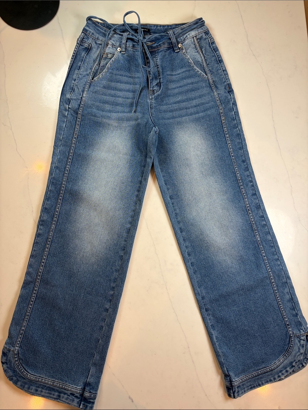Blue Denim Jeans with rounded hem